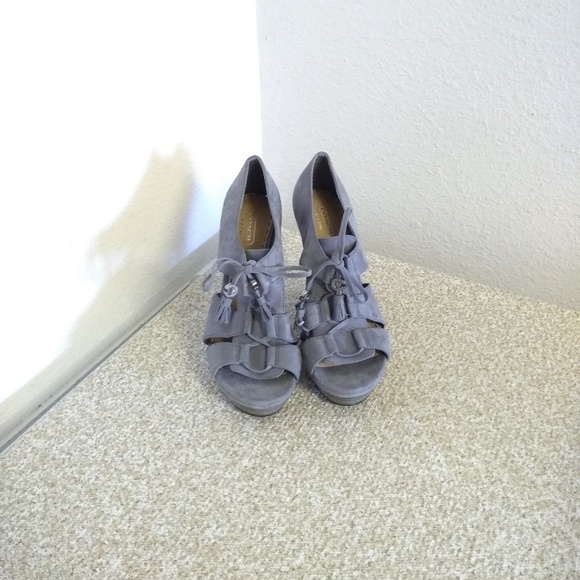 Coach Teagan  Gray Sandals - Picture 1 of 6